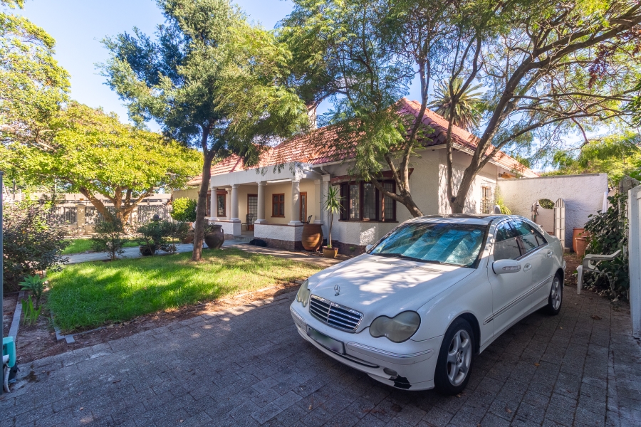 2 Bedroom Property for Sale in Pinelands Western Cape